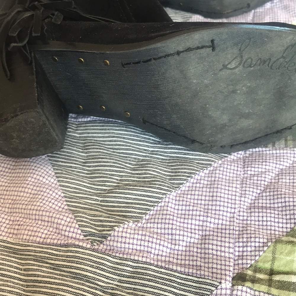 Booties - Picture 4 of 4